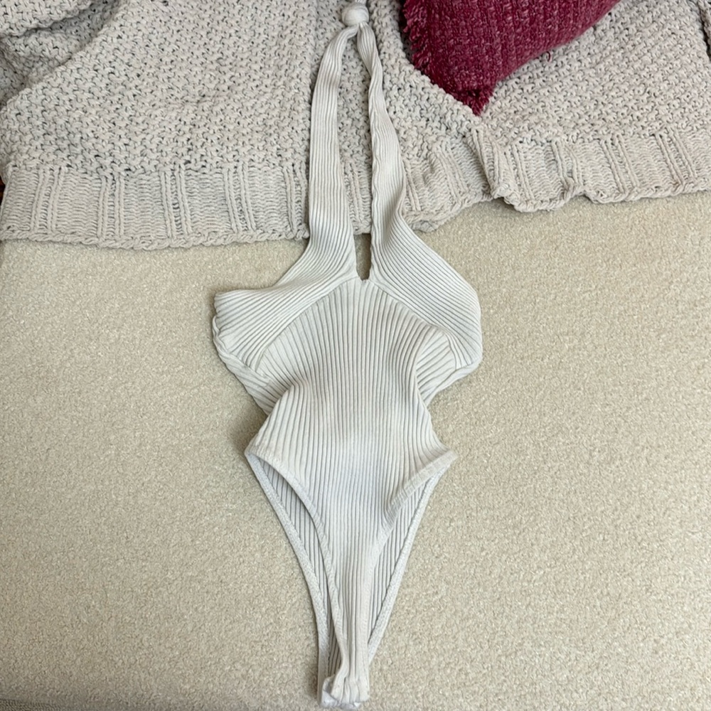 Zara white bodysuit